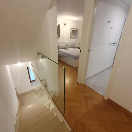 Carazzole Bed & Breakfast *