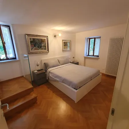 Carazzole Bed & Breakfast *